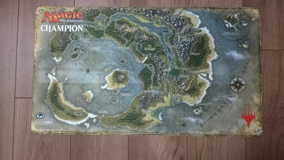 ストアチャンピオンシップ　イクサラン　プレイマット