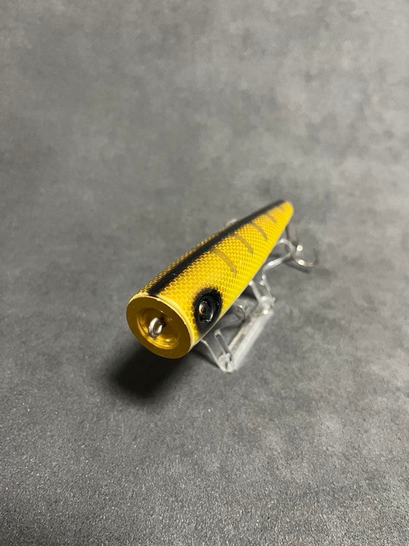 ニンナ　モハべ