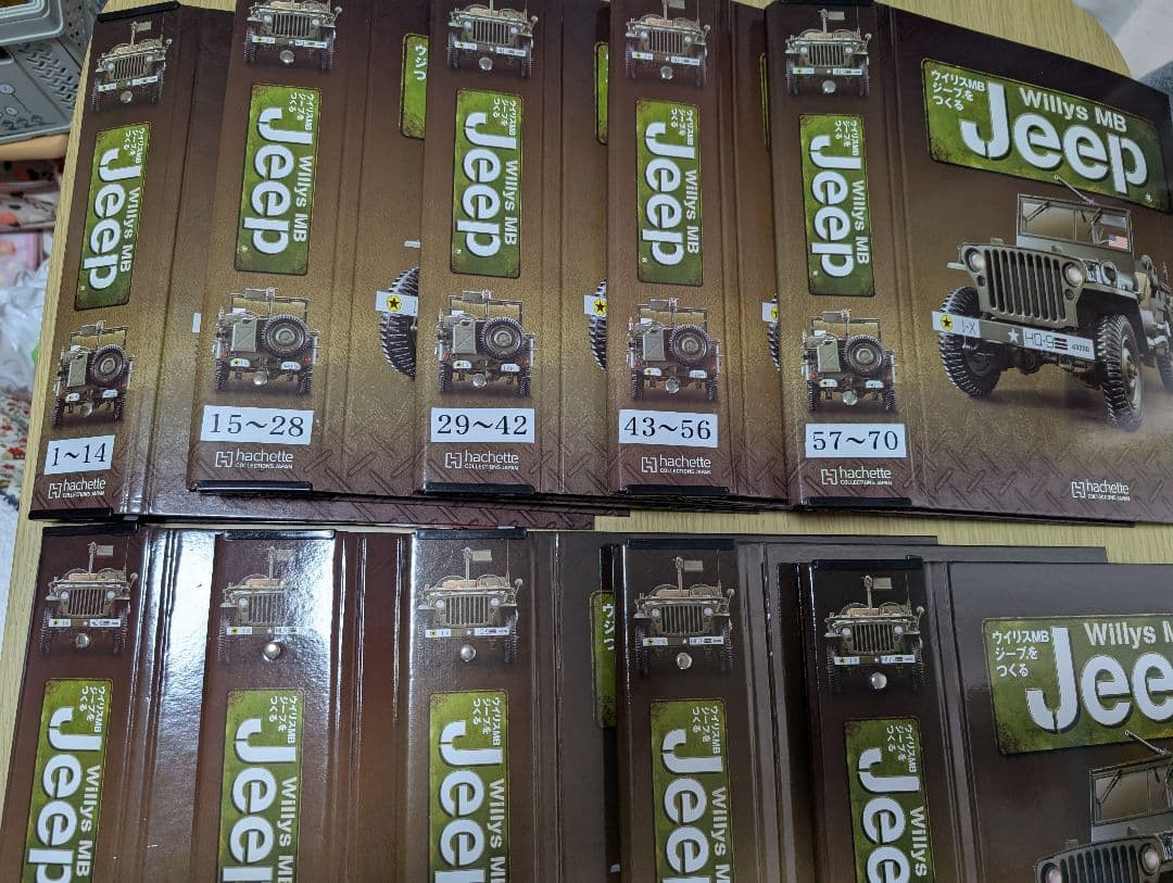 アシェットウィルスMB 1/8未組み立てキット