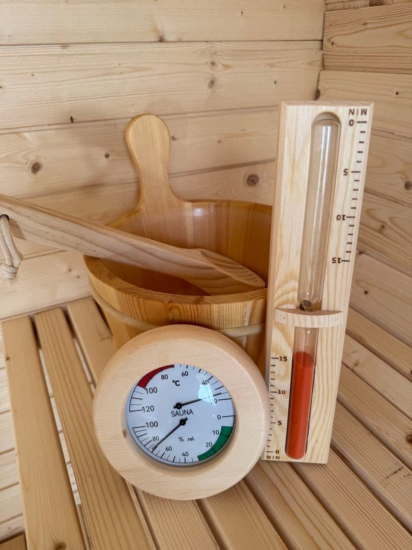 【本格派】✨檜の香り✨バレルサウナ　デッキ付き　HARVIA ストーブ付き