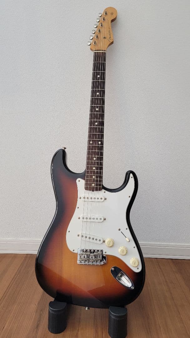 Fender japan st62 Sシリアル（細スタンプ） 美品 ストラト