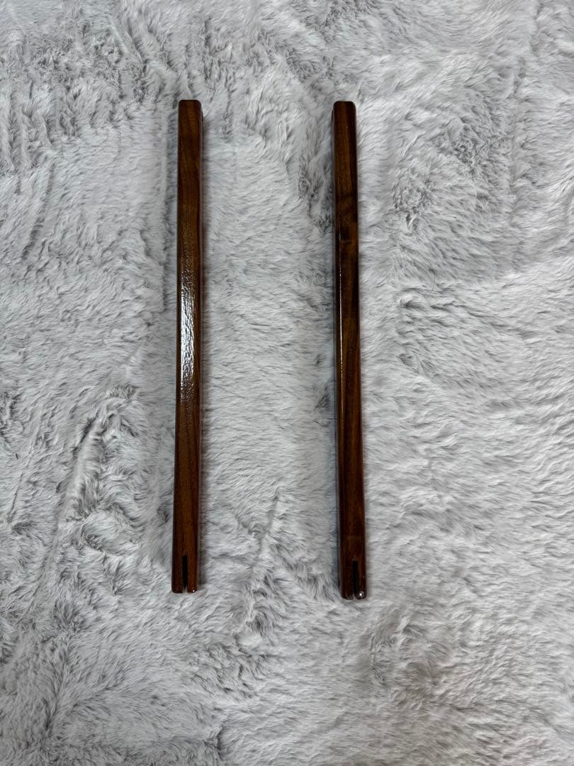 カーミットチェア　背もたれ両脇のパーツ（ウォルナット）