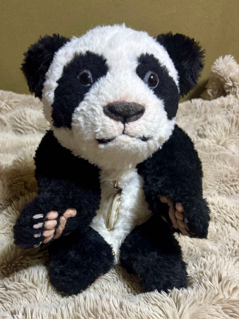 コロっとことり　リアル赤ちゃんパンダ編みぐるみバッグ