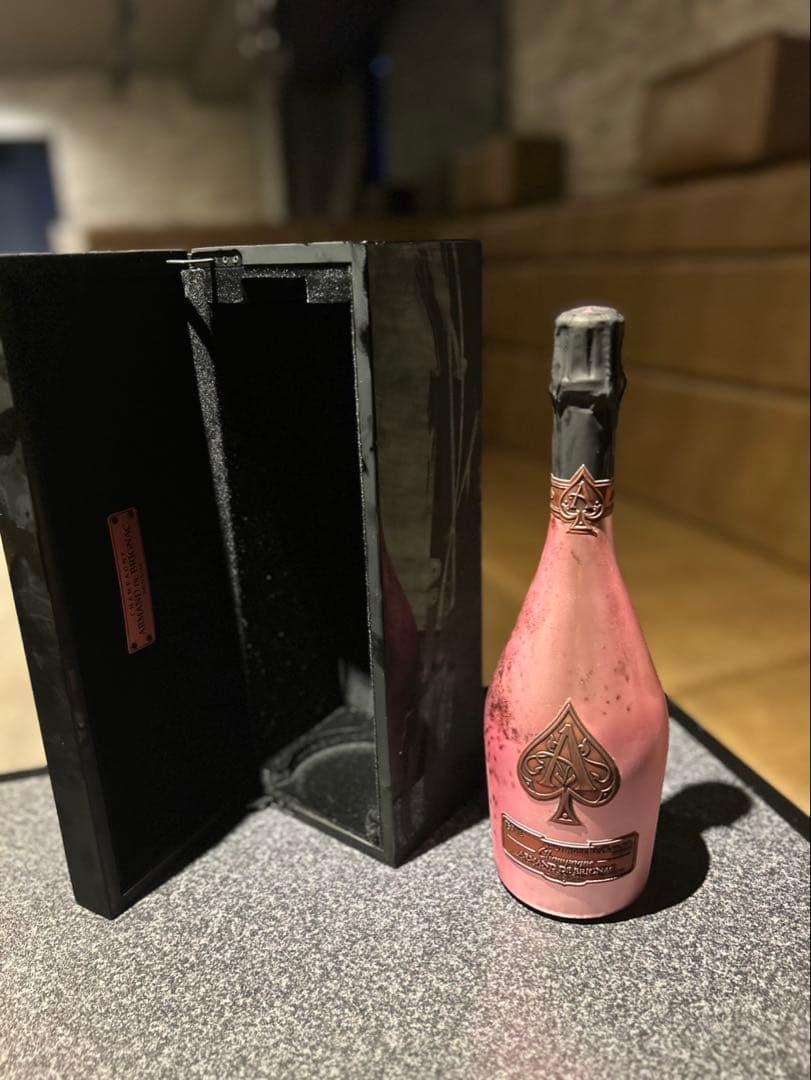 【未開栓・箱付き】アルマンド ブリニャック ロゼ