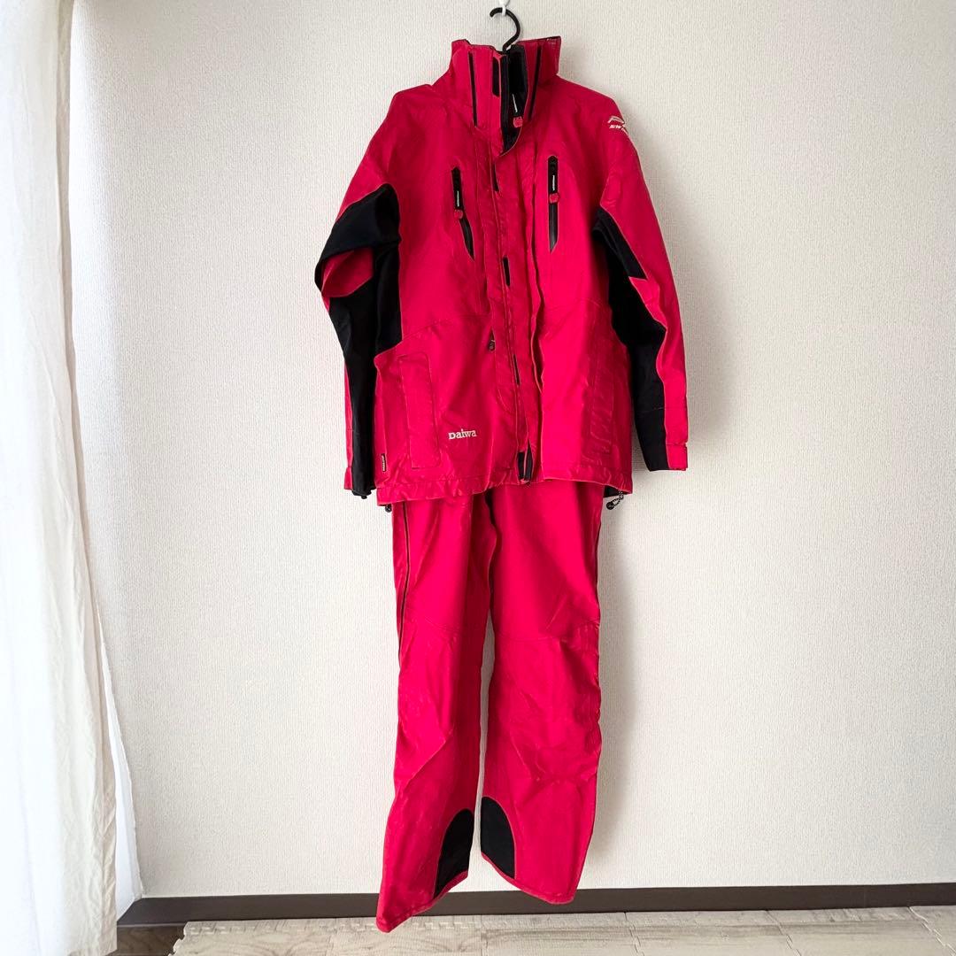 ダイワ プロバイザー ゴアテックス 上下セット レッド 赤