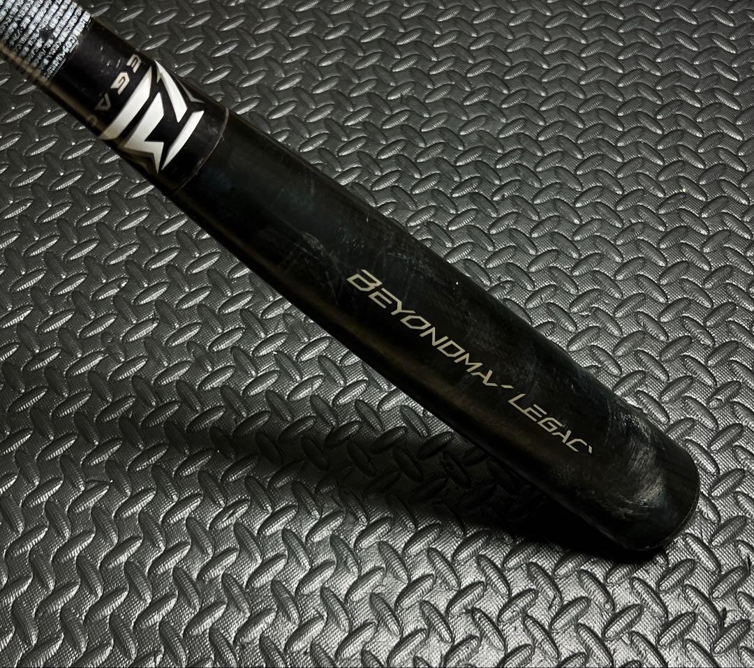 ビヨンドマックス レガシー 83cm トップバランス 軟式用 バット