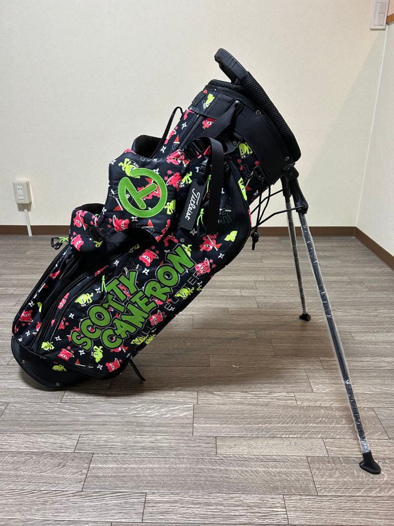 スタンド式キャディバック　『ワサビ戦士』カラーデザイン　パターカバープレゼント付