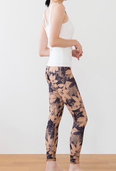 【美品】SUKALA ヨガウェア 上下セット WEB限定カラー　Sサイズ