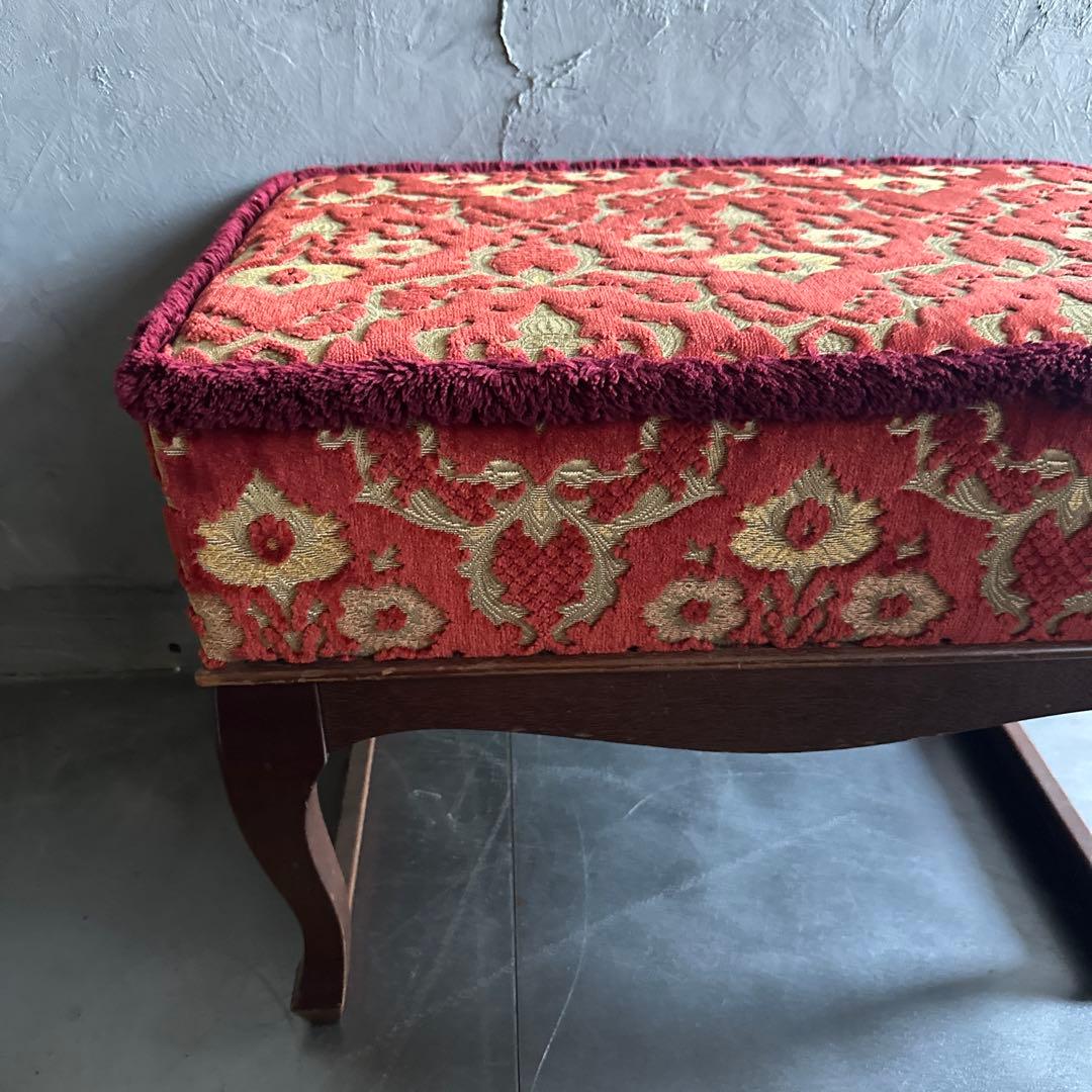 最終価格お値下げ❣️ヴィンテージスツール　金華織のような座面！とても素敵！