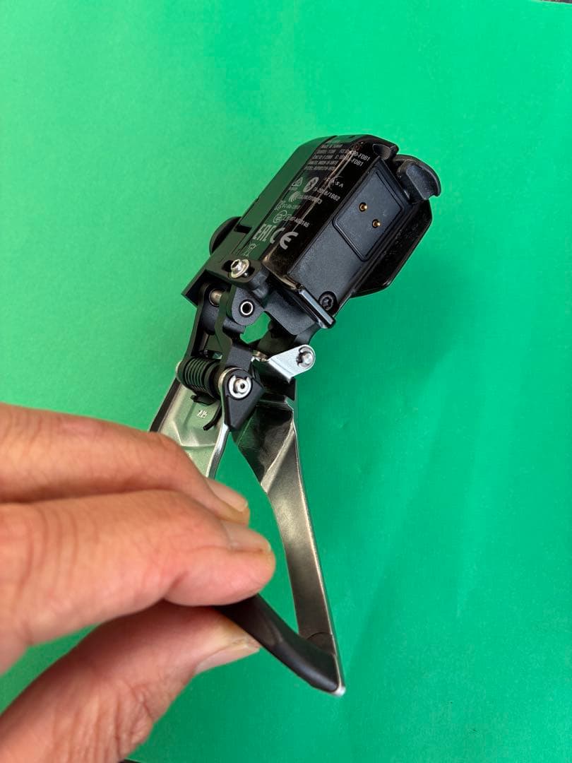 スラムSRAM RED D1 フロントディレイラー