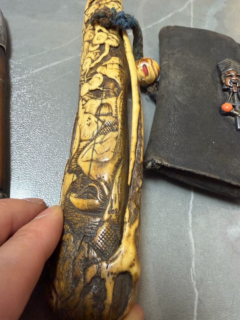 キセル　K18　彫金　煙管　緒締め玉 　煙草入れ　喫煙具　アンティーク