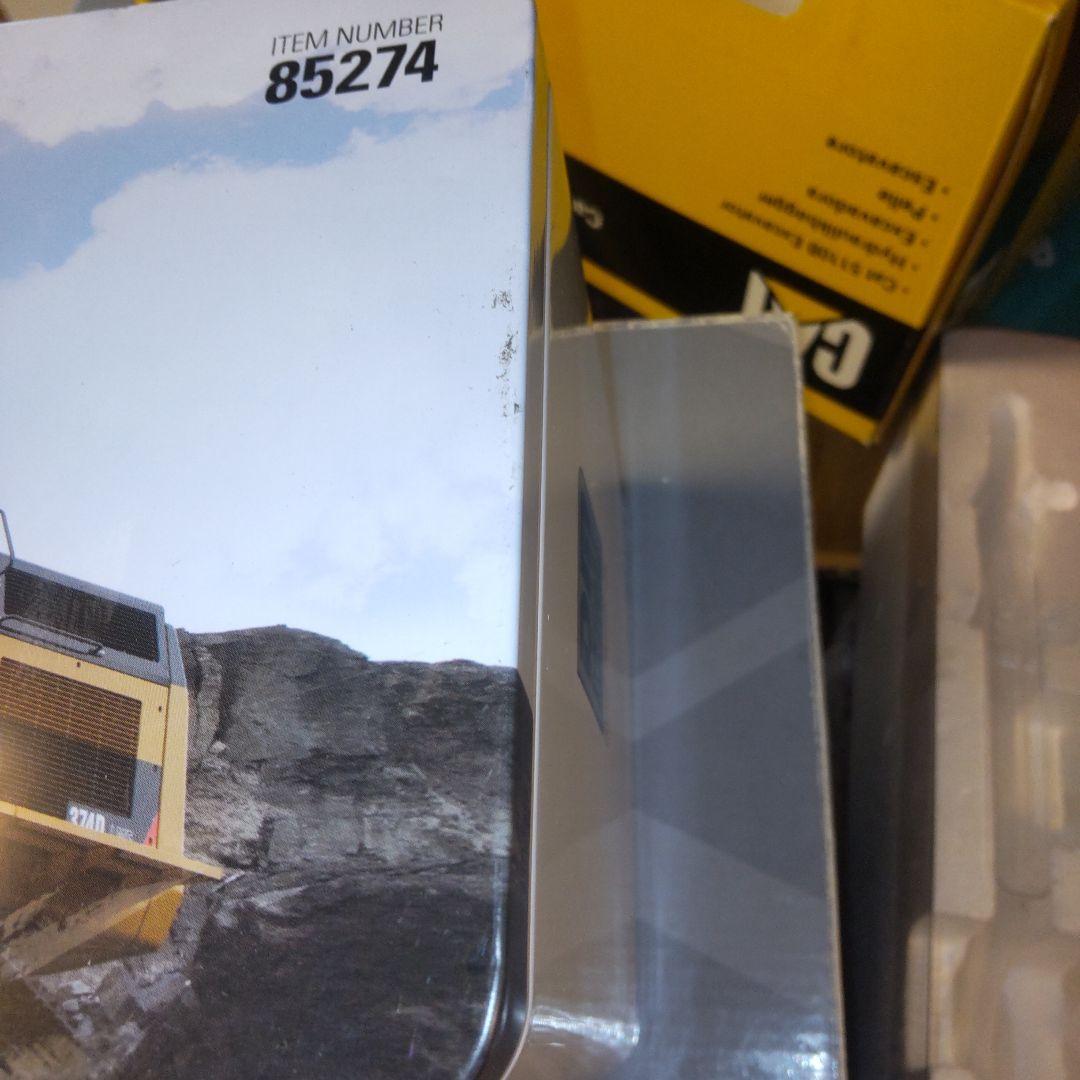 キャタピラー建機　CAT 374D L HYDRAULIC EXCAVATOR