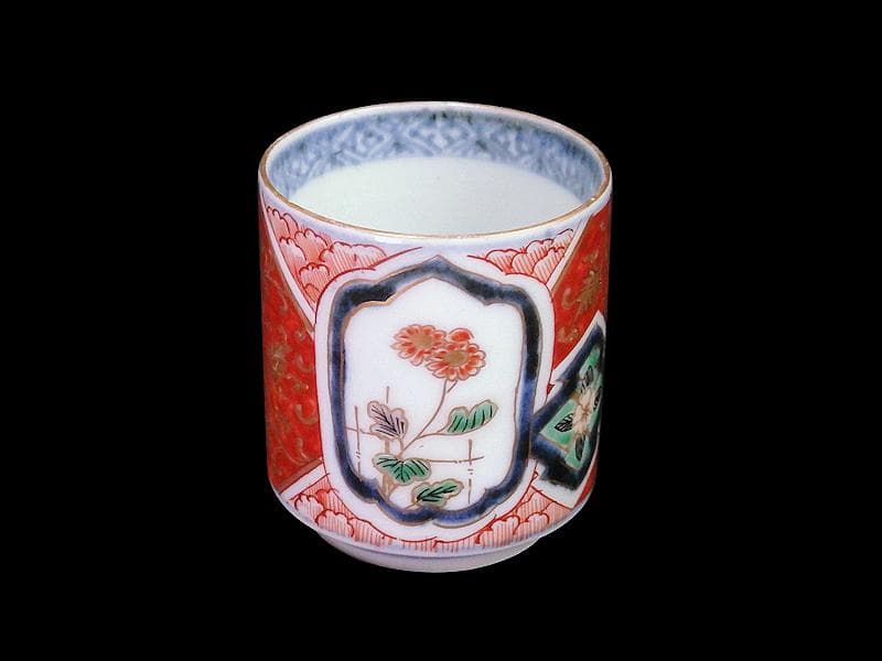 古伊万里　色絵　窓絵　花に金唐草図　のぞき 猪口　D802AS-CYg