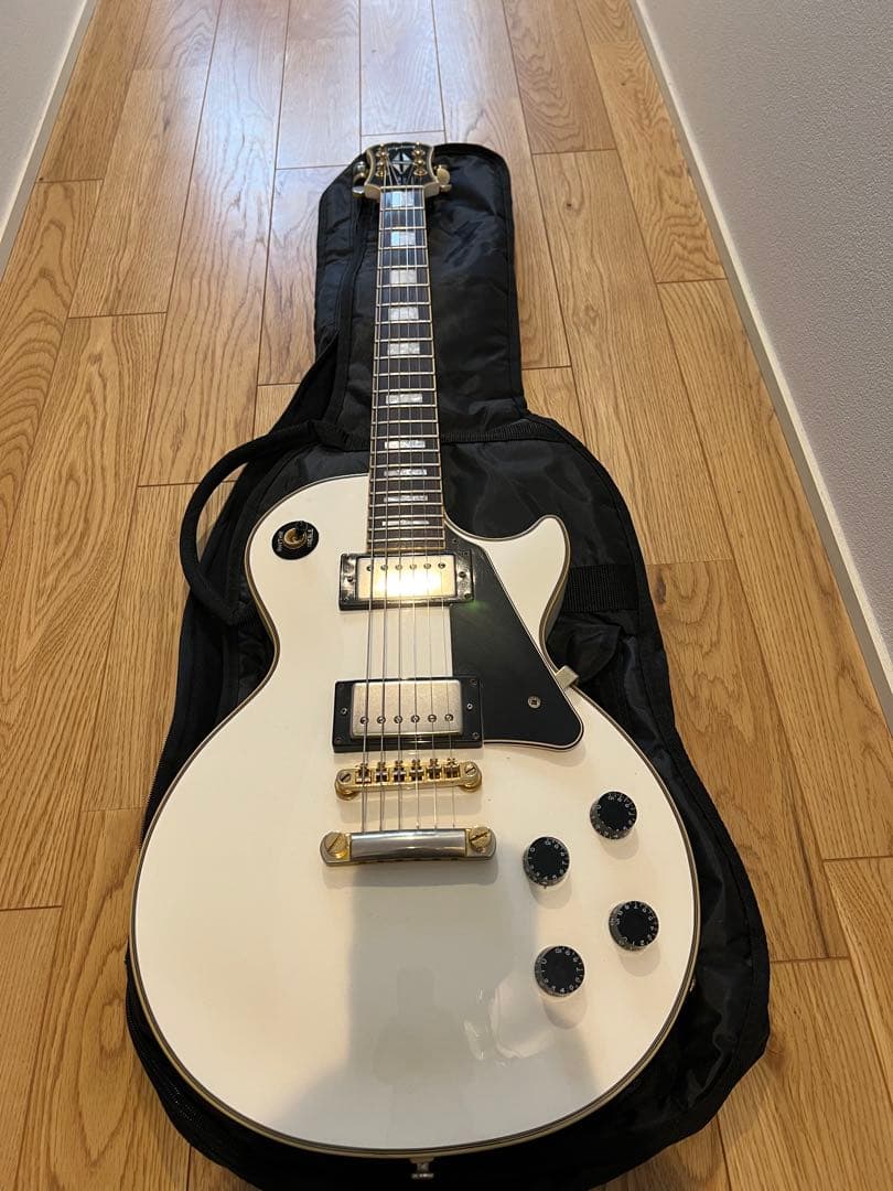 ギター Epiphone Les Paul custom