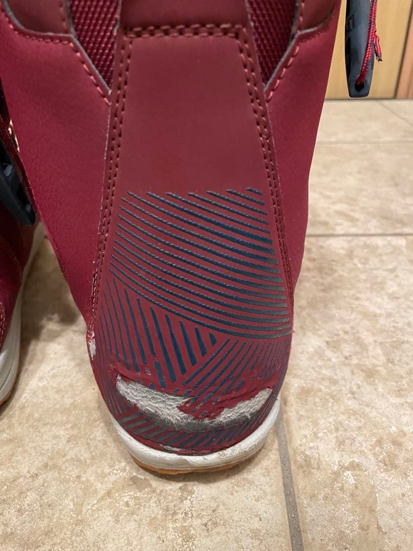 ディーラックス　DEEMON スノーボードブーツ 男性用 28.5cm