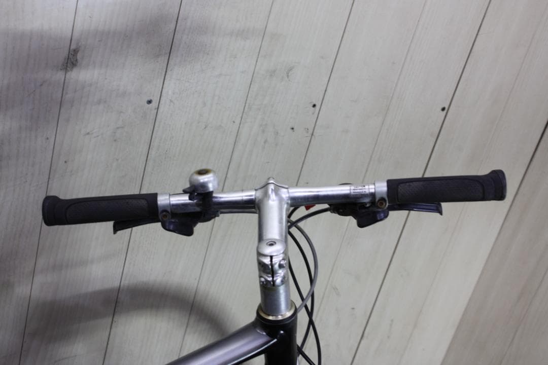 GIANT ESCAPE R3 700C 24速 500mm GREY色 クロス