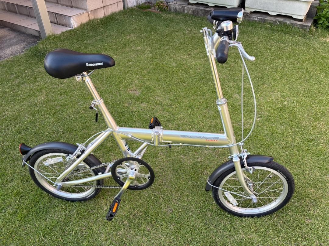ブリヂストン 折りたたみ自転車　16インチ 新潟手渡し