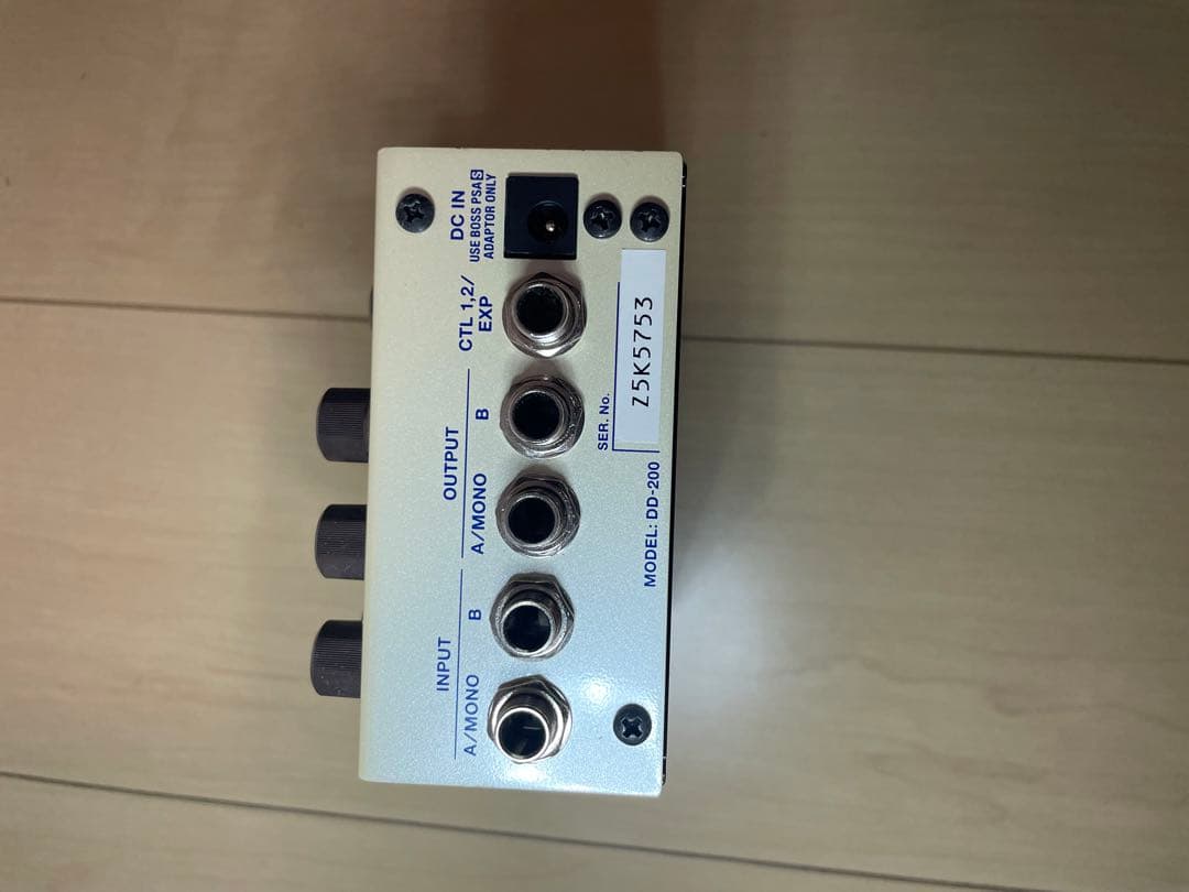 BOSS DD-200 デジタルディレイ 箱、説明書等付属