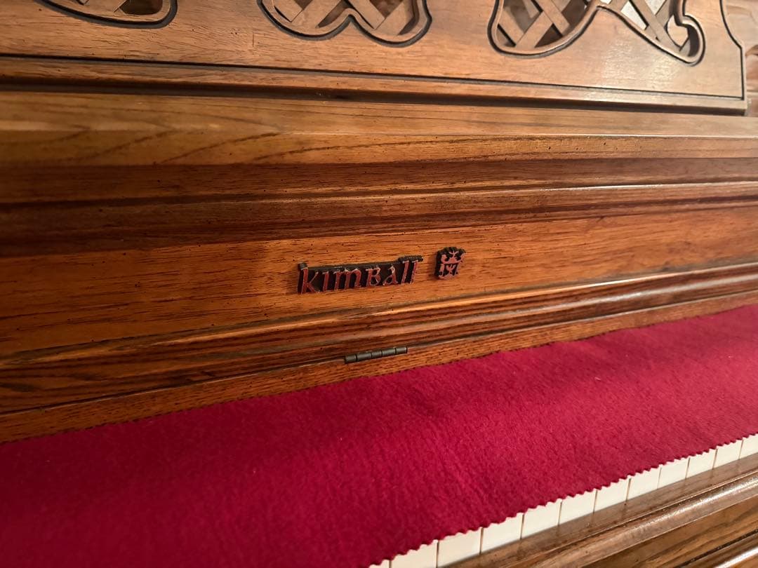 希少　kimball アップライトピアノ ウッド仕上げ　アンティーク　猫脚