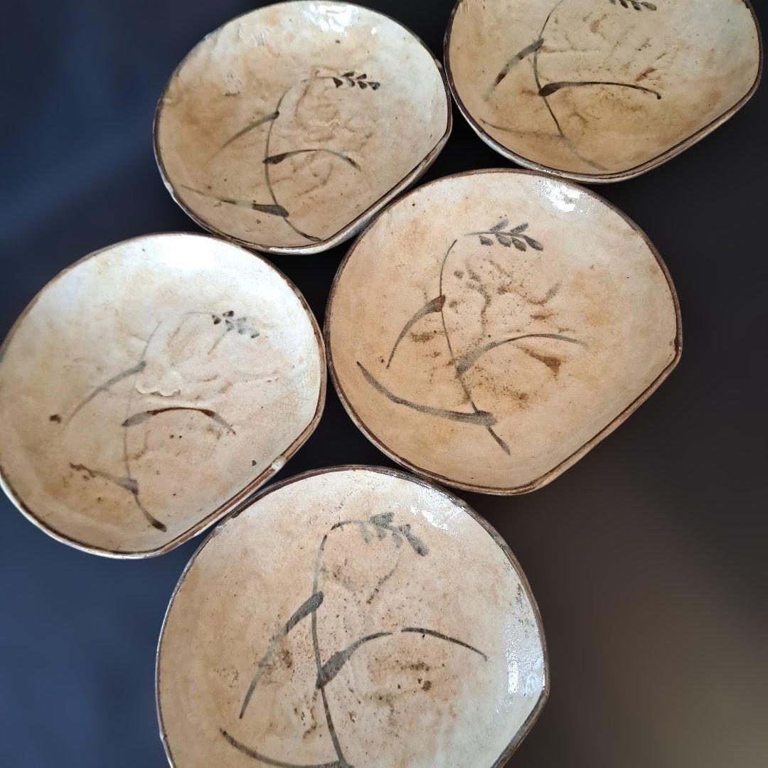 「渋さ 枯れ味 志野焼の魅力！」 志野皿(幅14cm)5客セット 箱付き 骨董ア
