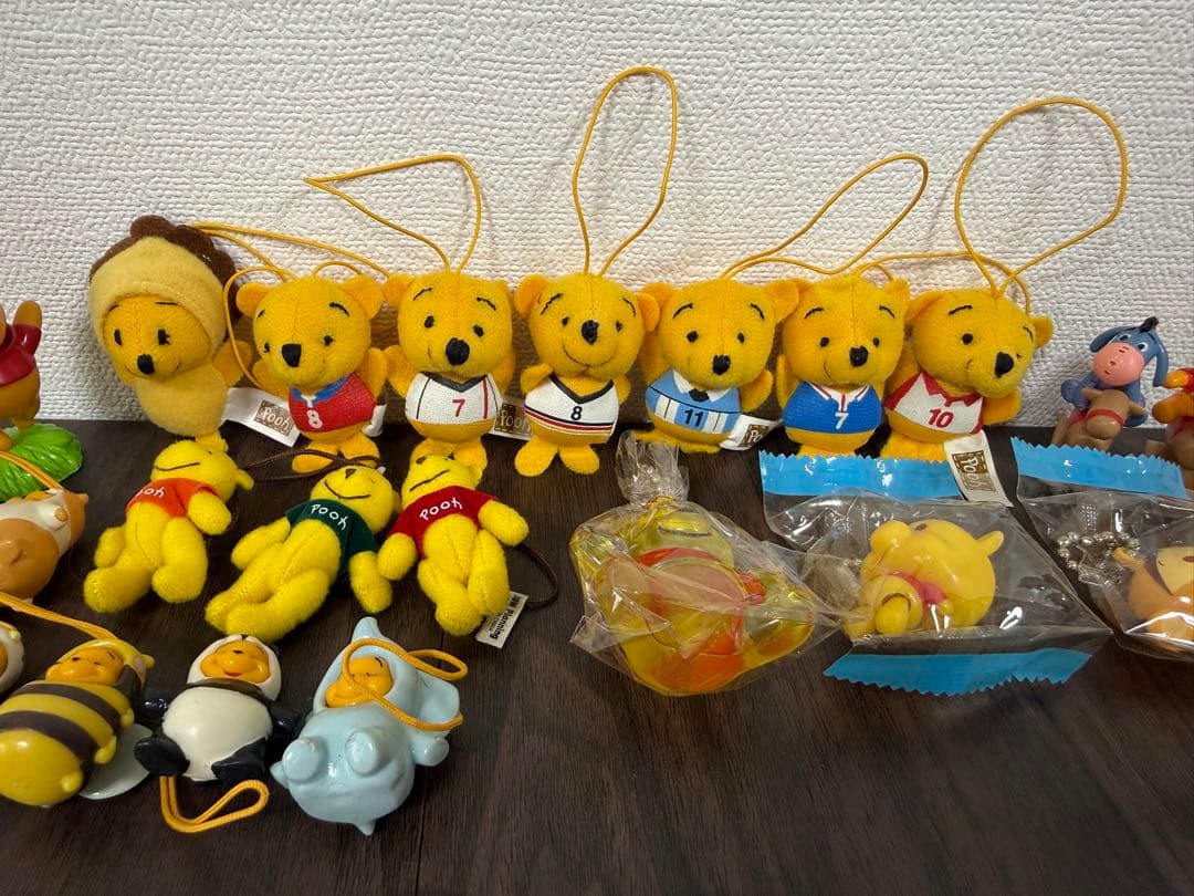【入手困難】くまのプーさん　ミニマスコット　キーホルダー　缶バッジ　平成　希少