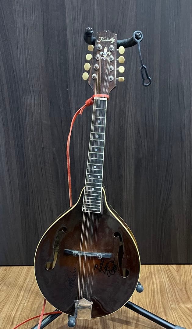 kentucky マンドリン　サンイン入り　日本製