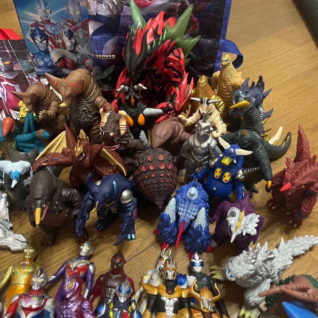 ウルトラマンフィギュアセット