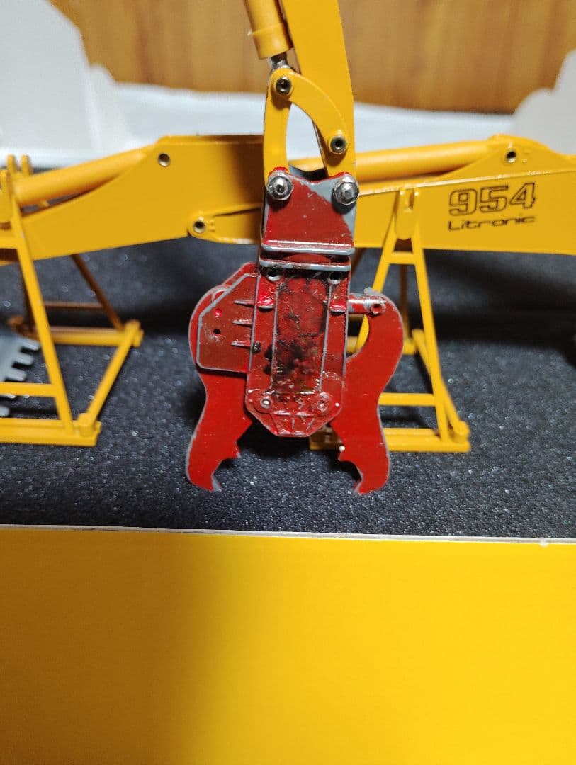 LIEBHERR R954BV解体機　絶版品