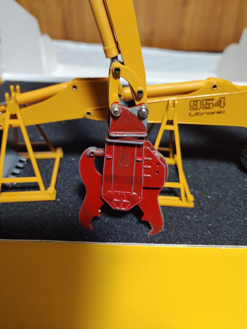 LIEBHERR R954BV解体機　絶版品