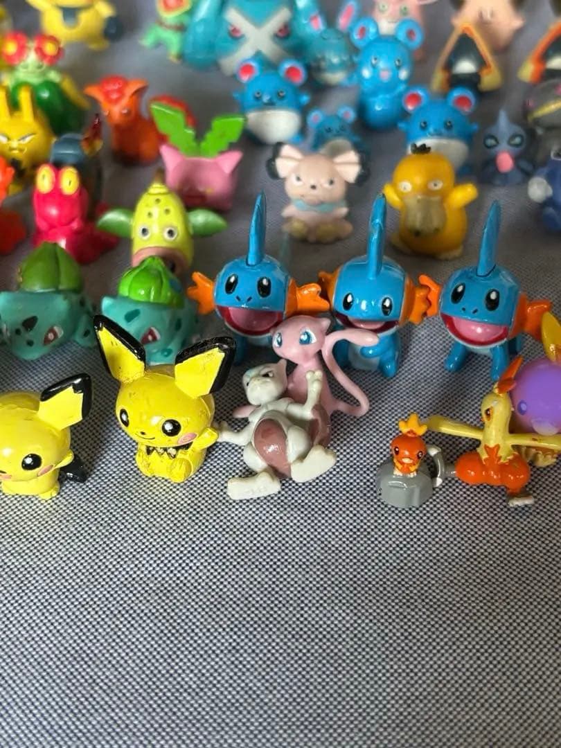 非売品 第1~3世代ポケモン ミニフィギュア 101匹セット 未開封1点