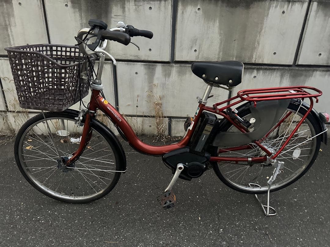 赤色 電動アシスト自転車 前カゴ付き