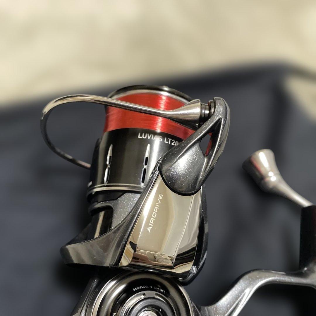 【極美品】ダイワ 24ルビアスLT2000S-P