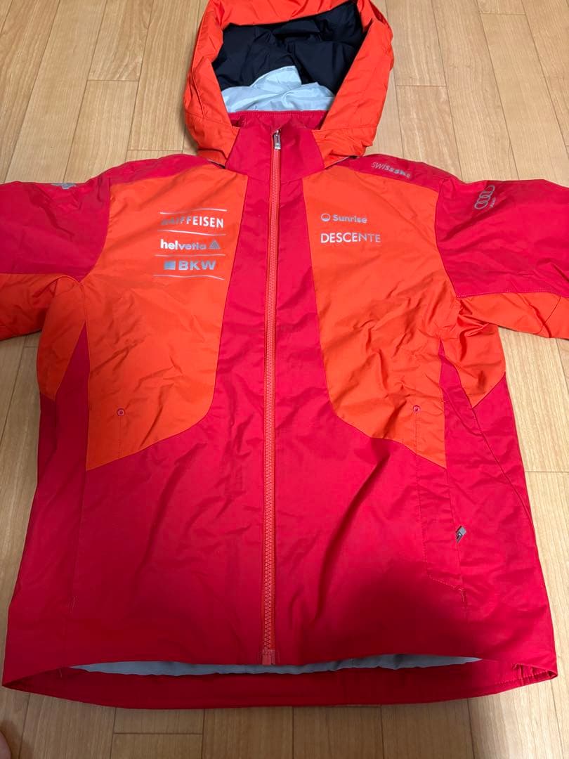 DESCENTE 子ども用スキーウェア&パンツ オレンジ 150
