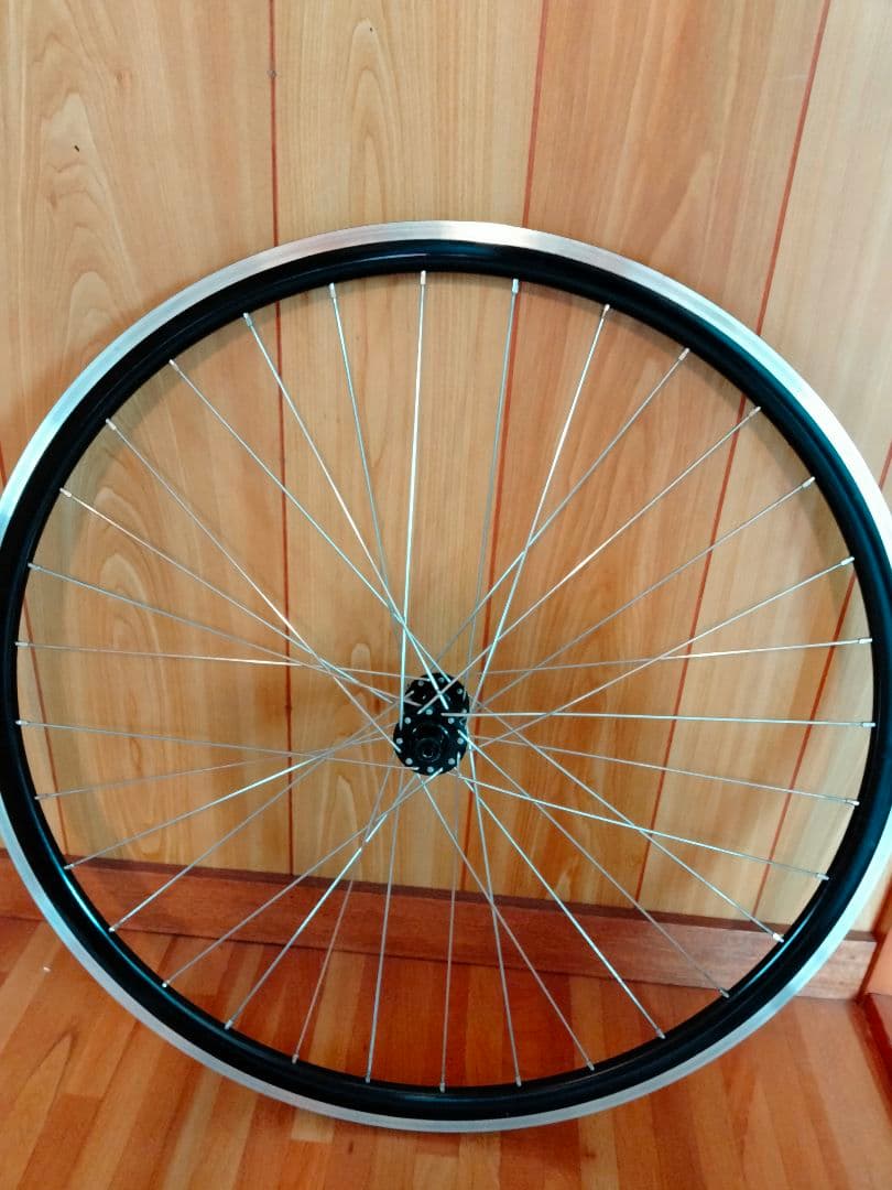 自転車前ホイール 手組シルバーアルミリム ブラックハブ