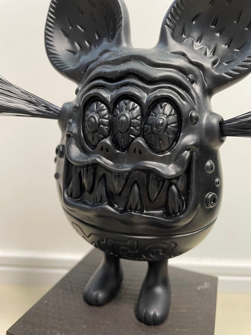 knuckle レジン　フィギュア　限定品