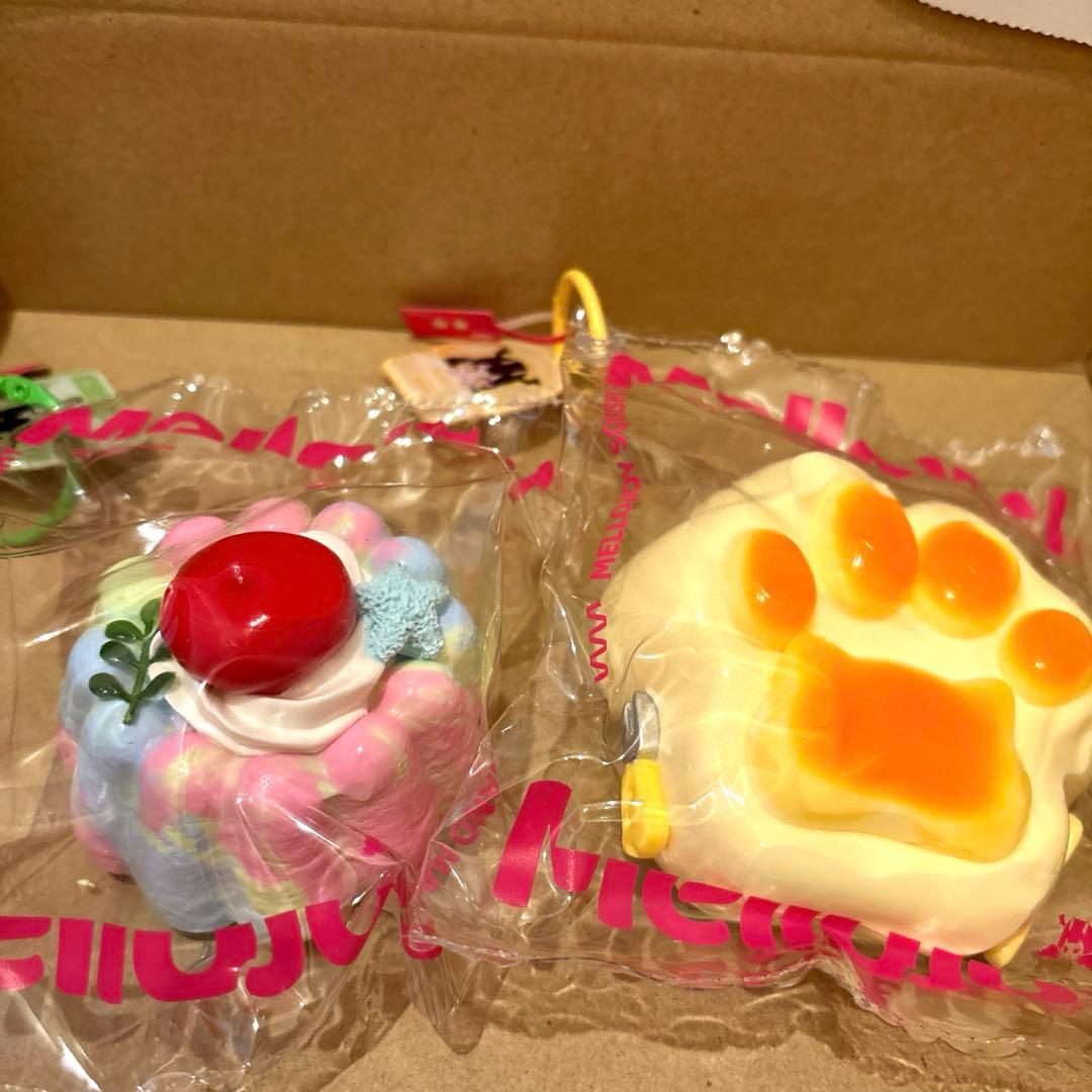 Mellojoy メロジョイ　スクイーズ ワッフル　マカロン　猫爪　チーズ