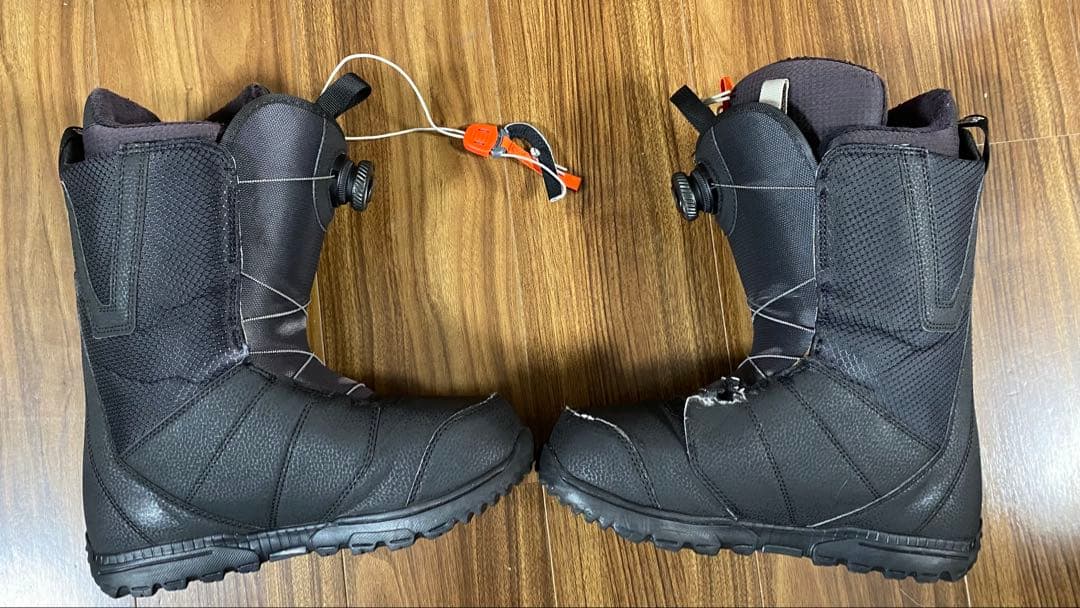 Burton ブラック スノーボードブーツ BOAシステム