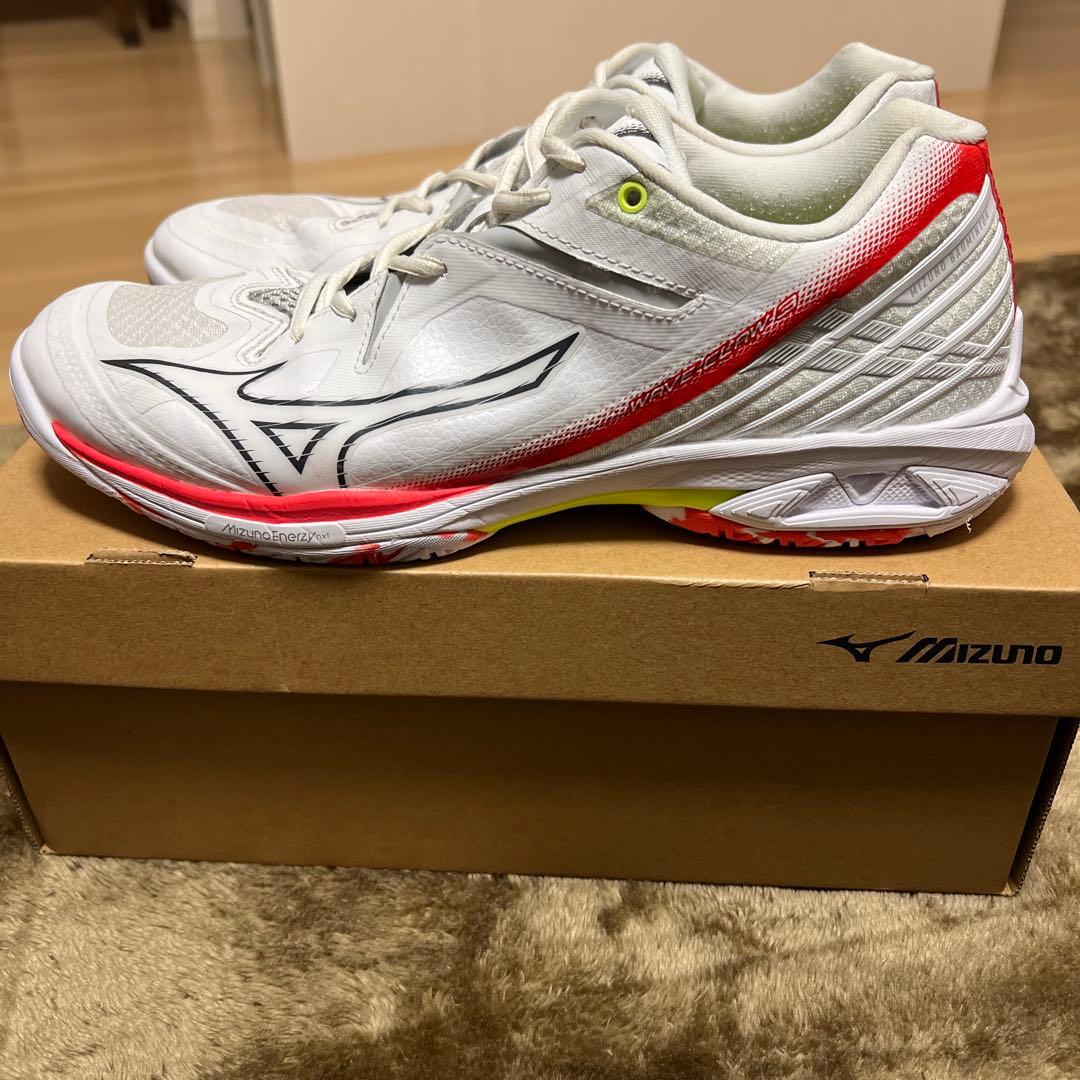 ミズノ　ウェーブクロー3 27.5㎝　　値段相談可