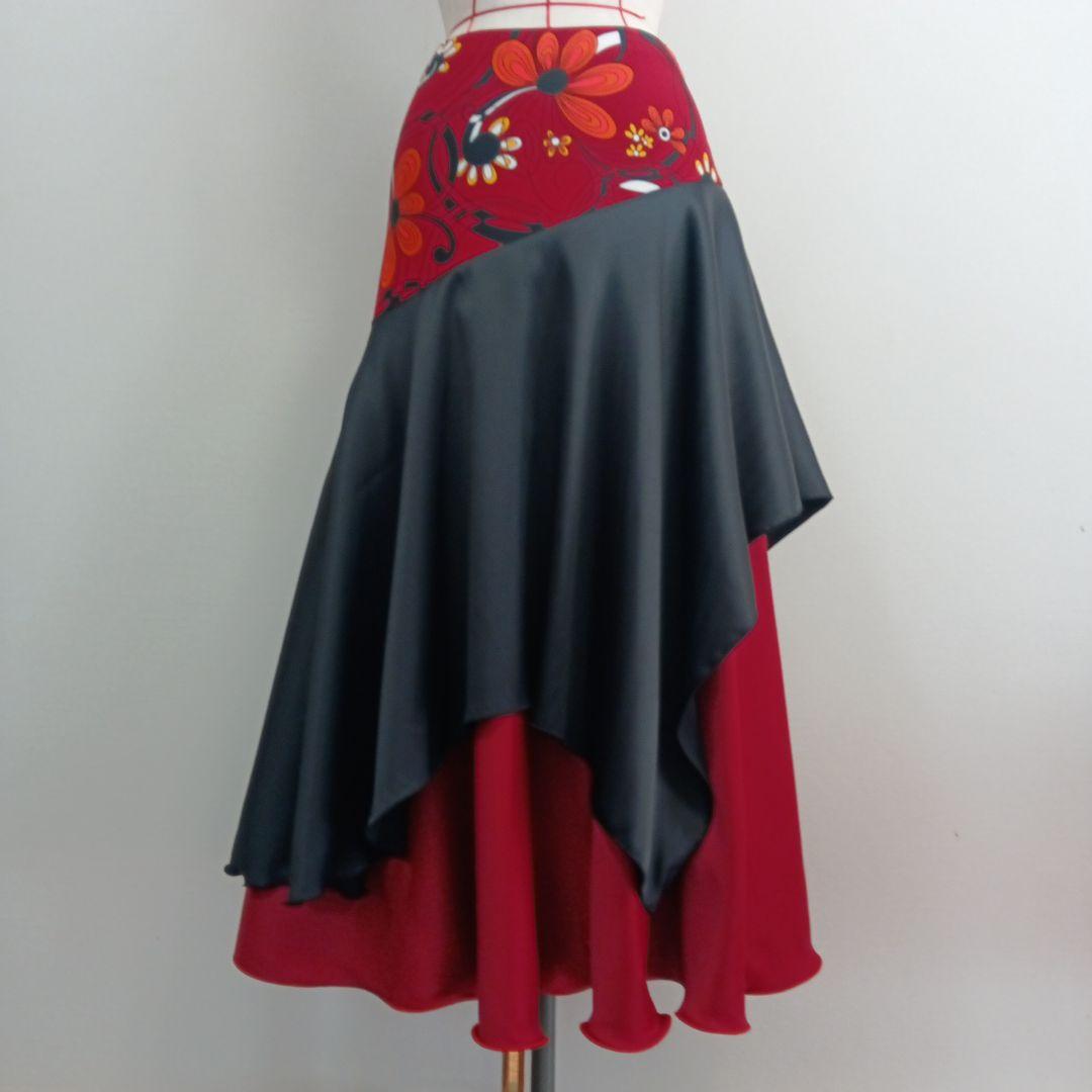 お値下げ　ハンドメイド　深紅色　社交ダンスドレス　セットアップ　トップススカート