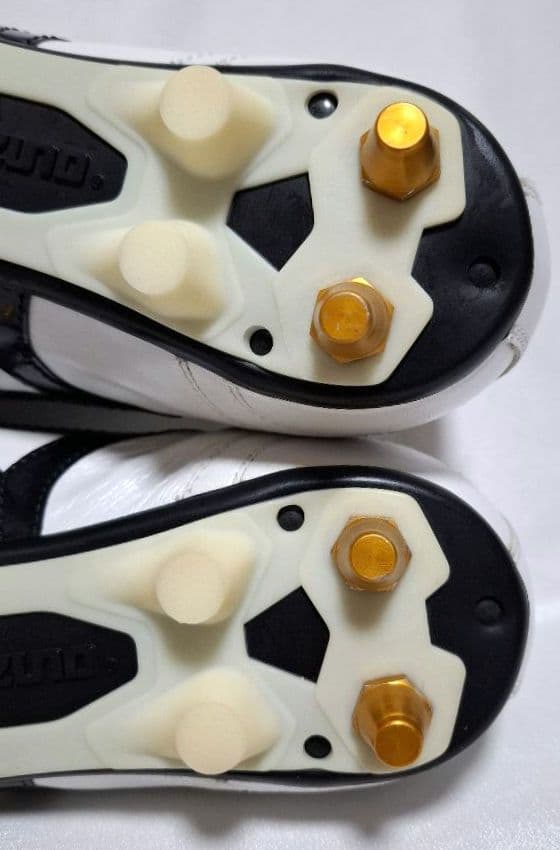 Mizuno　モレリア　Professional Model　24〜24.5cm