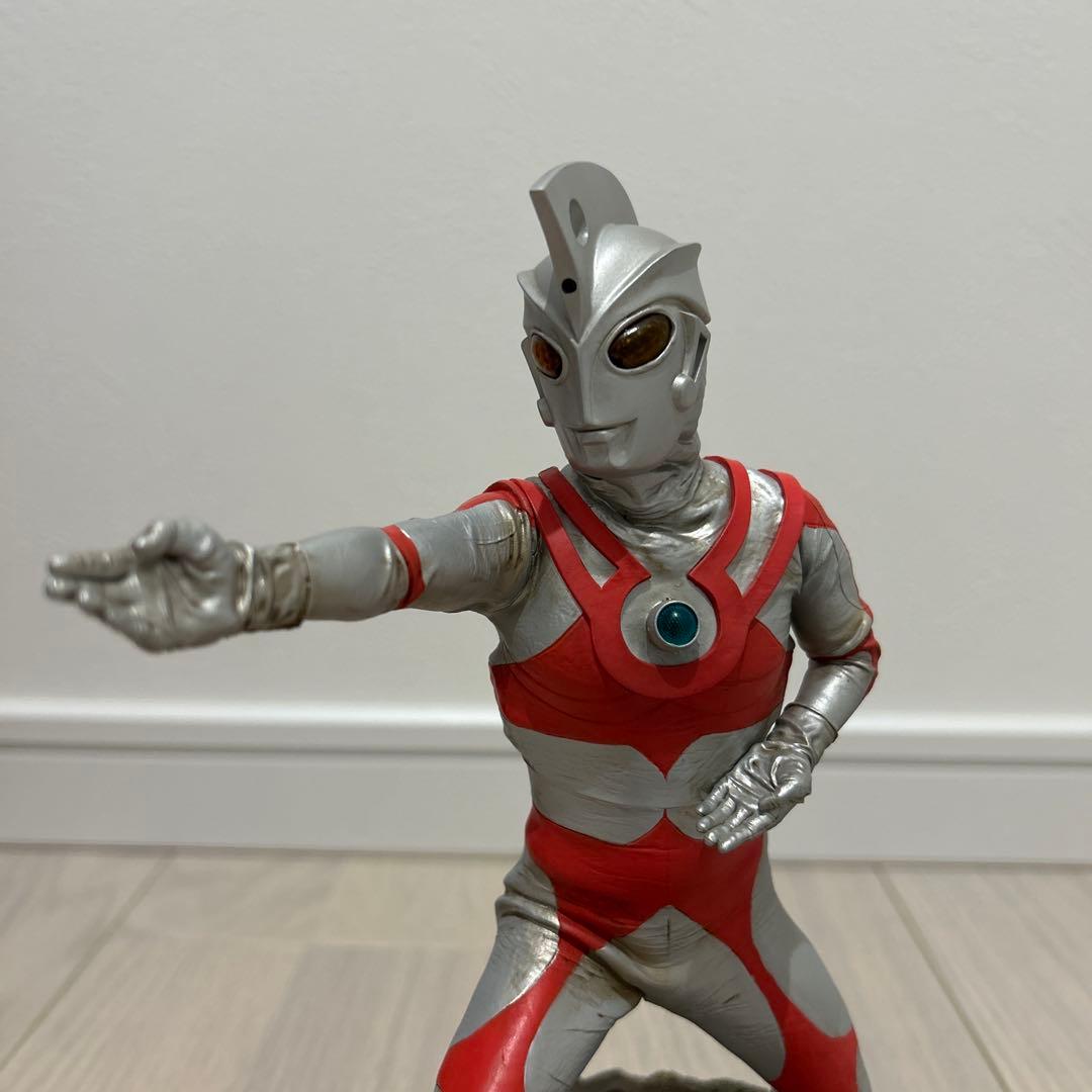ウルトラマンエース　海外製フィギュア　スタチュー　特撮　ウルトラマンA