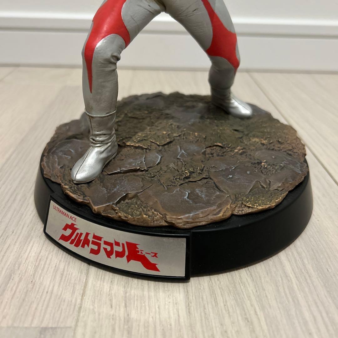 ウルトラマンエース　海外製フィギュア　スタチュー　特撮　ウルトラマンA