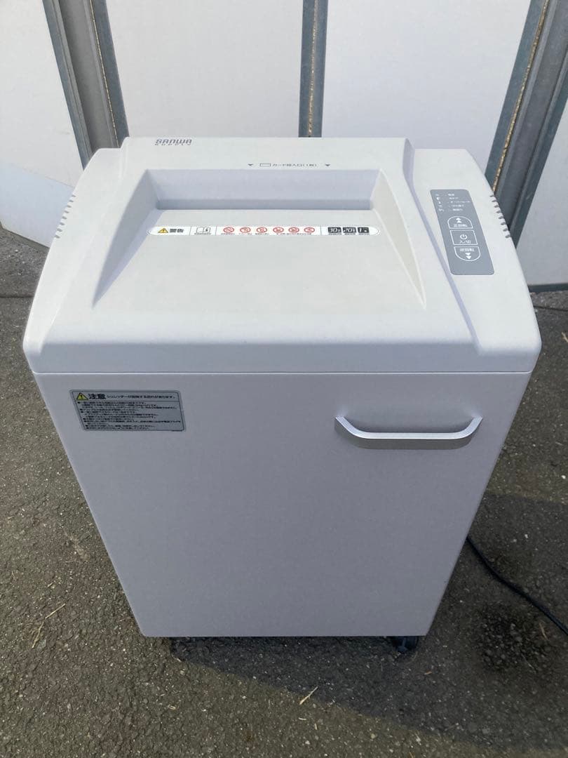 【美品】サンワダイレクト　業務用　クロスカットシュレッダー　400-PSD029