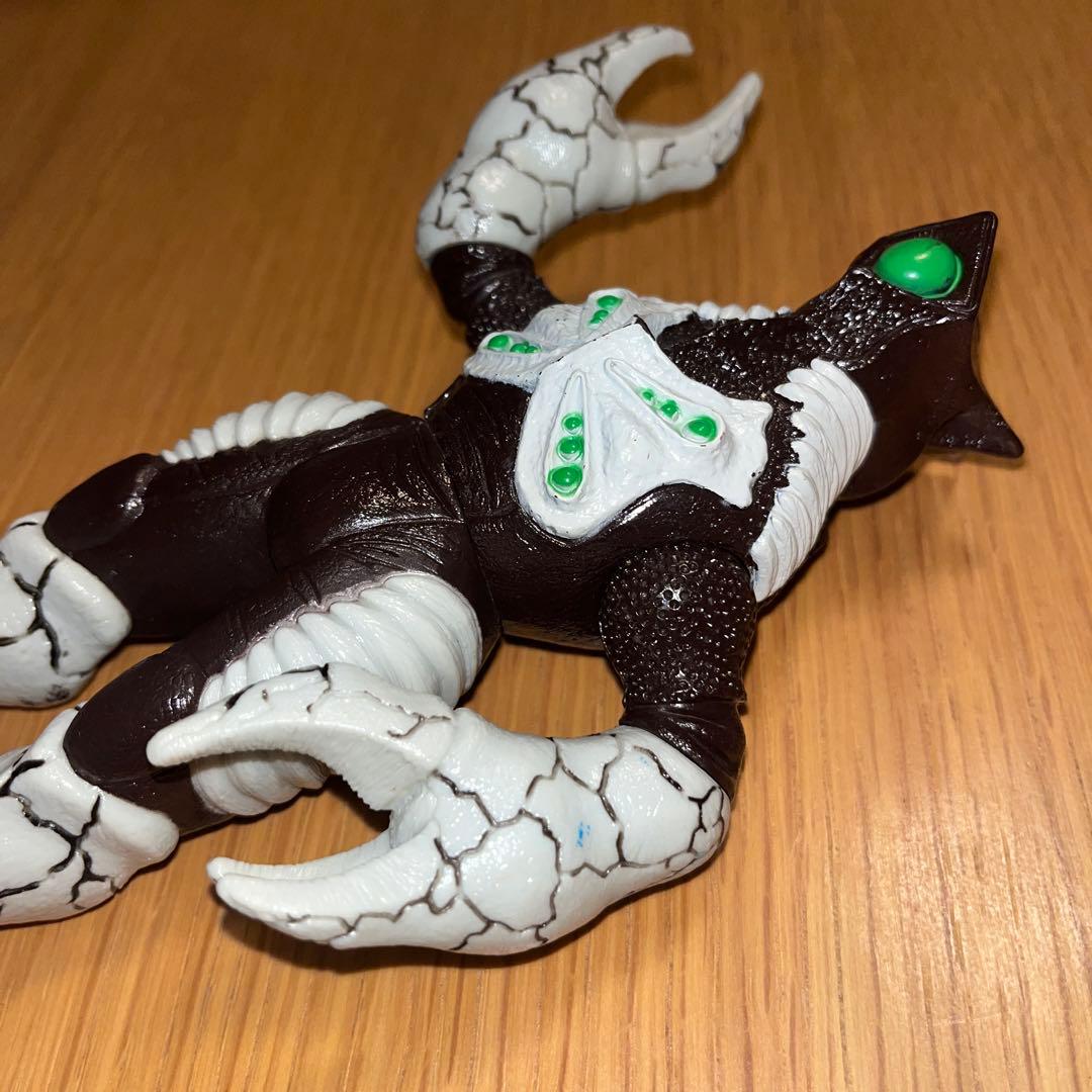 円谷プロ ウルトラ怪獣　ウルトラマン　ソフビ 9体　セット