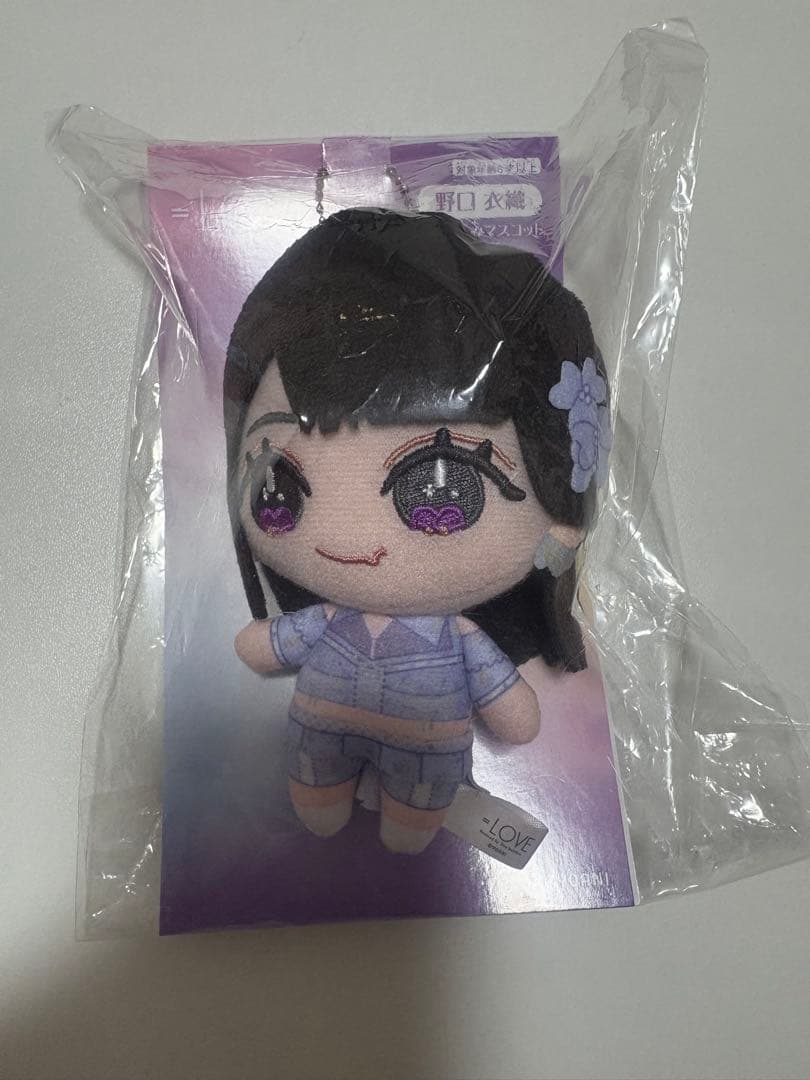 =LOVE 野口衣織　ぬいぐるみ　マスコット　ツアー　6周年衣装