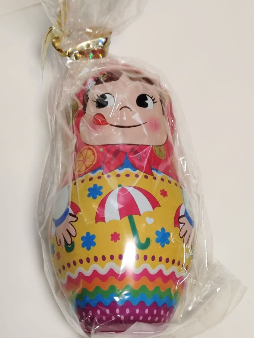 不二家☆ペコちゃんマトリョーシカ缶14個