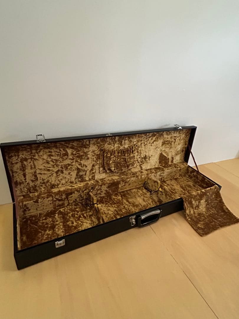 長唄　三味線本体 ケース付き