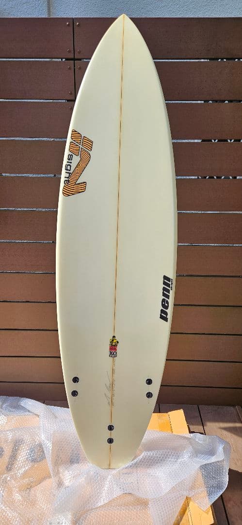 Insight (インサイト)サーフボード※新品未使用、フィンデッキパットセット