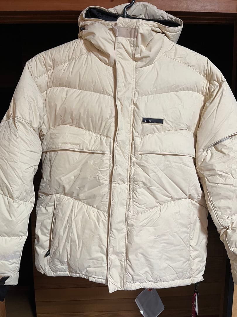Oakley ダウンジャケット M アイボリー