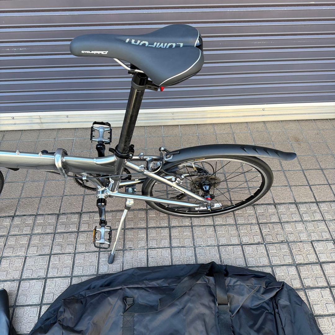 超美品RENAULT PLATINUM MACH8